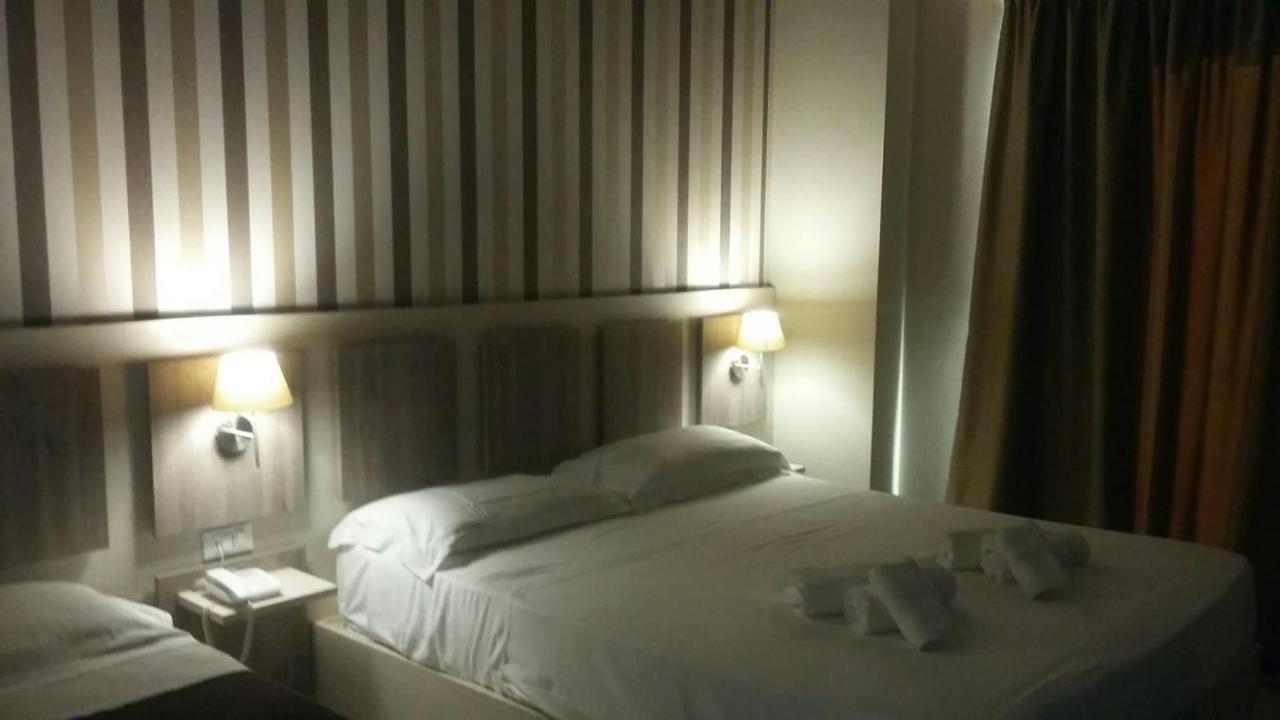 Hotel Cliche San Lucido Dış mekan fotoğraf