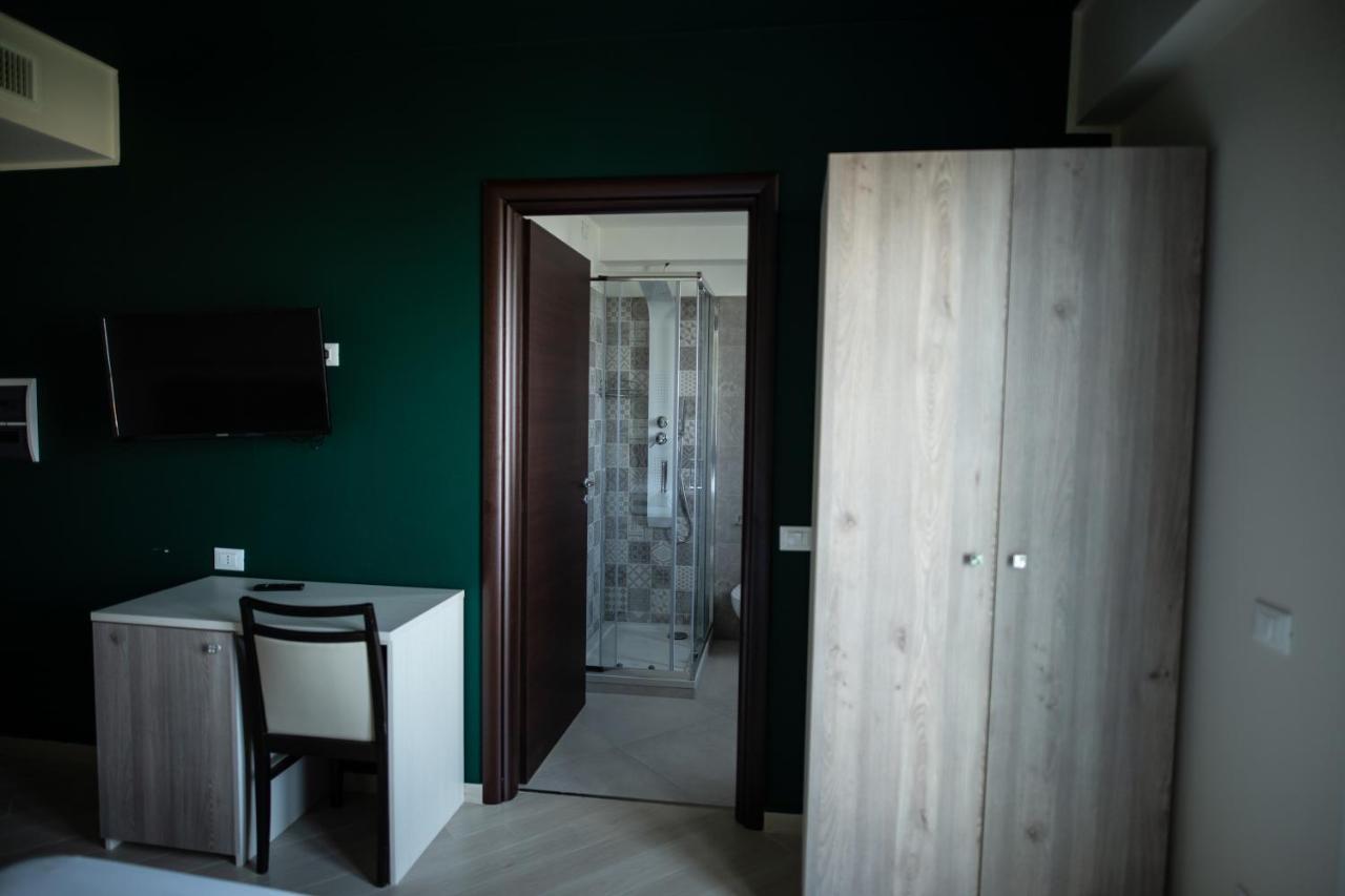Hotel Cliche San Lucido Dış mekan fotoğraf