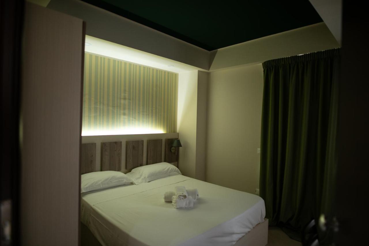 Hotel Cliche San Lucido Dış mekan fotoğraf