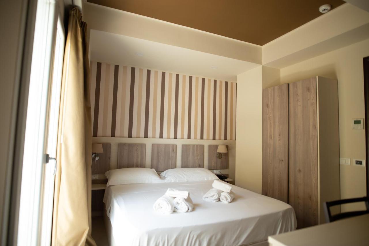 Hotel Cliche San Lucido Dış mekan fotoğraf